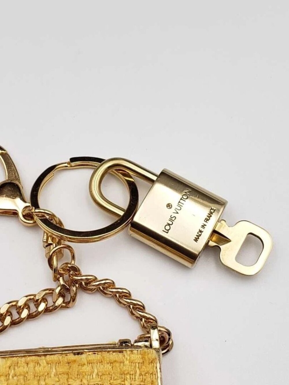 Louis Vuitton Gold Lock 🔒 Authentic LV Key + Unbranded Bag Charm - Picture 7 of 8